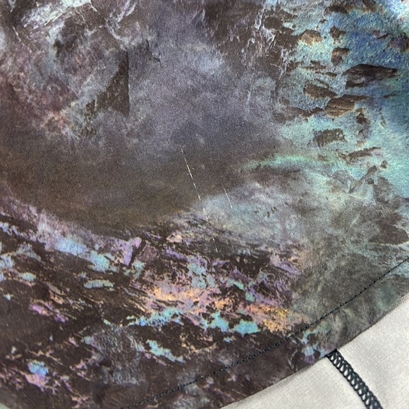 Lululemon Speed Up Short 2.5" Radiant Multi / Midnight Navy - Picture 2 of 5